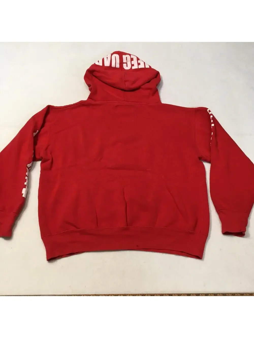 Vintage Lifeguard SANTA CRUZ Beach California Red Hoodie Sweatshirt MED - Picture 8 of 9